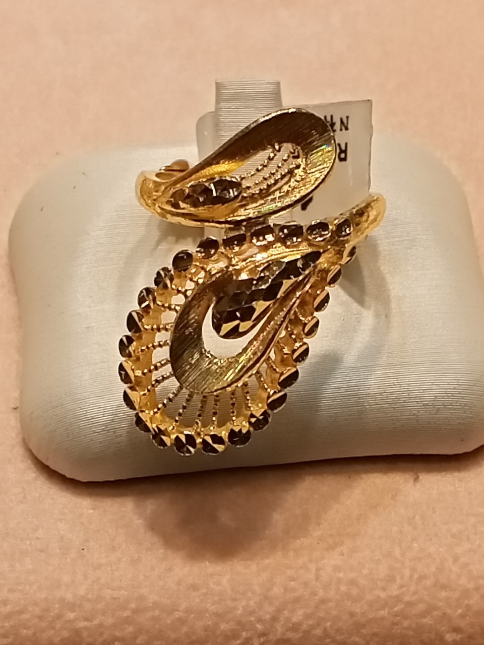 高雄590慶豐當舖-高雄當舖,高雄當鋪,黃金借款,當舖,當鋪,高雄黃金借款,左營黃金借款《黃金借款,拜託請先問過,慶豐當舖,比價看看!全台最大間,利率當然最低!保證安心借,輕鬆還!》