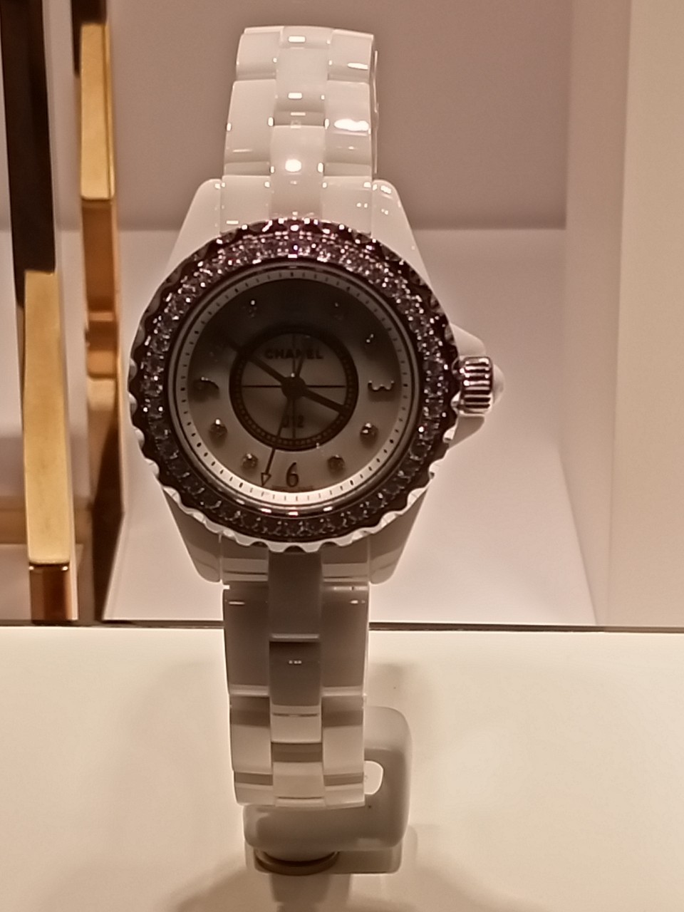 高雄名錶手錶精品名牌包包借款-590慶豐當舖提供高雄手錶借款,高雄名錶借款,左營手錶借款,左營名錶借款,前金名牌包包,新興手錶典當,楠梓手錶當降利息,鼓山手錶借款利息低,三民手錶借款推薦,前鎮名牌包包當舖推薦,小港手錶借款當舖,鳳山手錶借款,鳥松手錶借款,大社,仁武手錶借款額度,台南手錶借款,屏東鑽石借款等當舖,手錶借款借款需求,找高雄左營附近當舖128