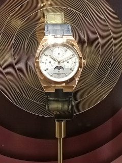 高雄名錶手錶精品名牌包包借款-590慶豐當舖提供高雄手錶借款,高雄名錶借款,左營手錶借款,左營名錶借款,前金名牌包包,新興手錶典當,楠梓手錶當降利息,鼓山手錶借款利息低,三民手錶借款推薦,前鎮名牌包包當舖推薦,小港手錶借款當舖,鳳山手錶借款,鳥松手錶借款,大社,仁武手錶借款額度,台南手錶借款,屏東鑽石借款等當舖,手錶借款借款需求,找高雄左營附近當舖148