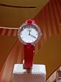 高雄名錶手錶精品名牌包包借款-590慶豐當舖提供高雄手錶借款,高雄名錶借款,左營手錶借款,左營名錶借款,前金名牌包包,新興手錶典當,楠梓手錶當降利息,鼓山手錶借款利息低,三民手錶借款推薦,前鎮名牌包包當舖推薦,小港手錶借款當舖,鳳山手錶借款,鳥松手錶借款,大社,仁武手錶借款額度,台南手錶借款,屏東鑽石借款等當舖,手錶借款借款需求,找高雄左營附近當舖2