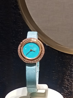 高雄名錶手錶精品名牌包包借款-590慶豐當舖提供高雄手錶借款,高雄名錶借款,左營手錶借款,左營名錶借款,前金名牌包包,新興手錶典當,楠梓手錶當降利息,鼓山手錶借款利息低,三民手錶借款推薦,前鎮名牌包包當舖推薦,小港手錶借款當舖,鳳山手錶借款,鳥松手錶借款,大社,仁武手錶借款額度,台南手錶借款,屏東鑽石借款等當舖,手錶借款借款需求,找高雄左營附近當舖38